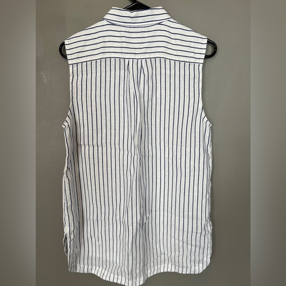 Lot of 5 button ups! Like new! - Picture 14 of 14